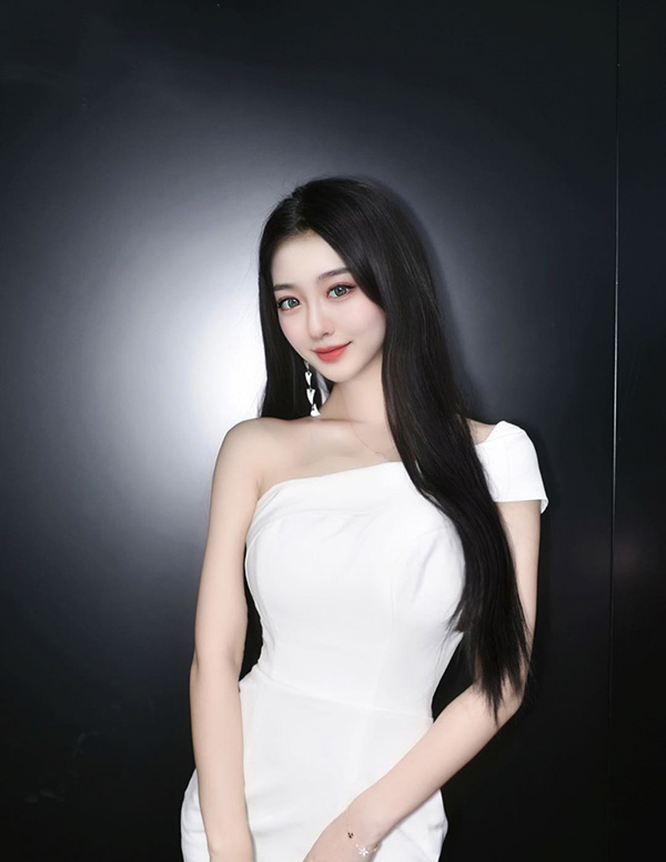 纽约外围女全套服务